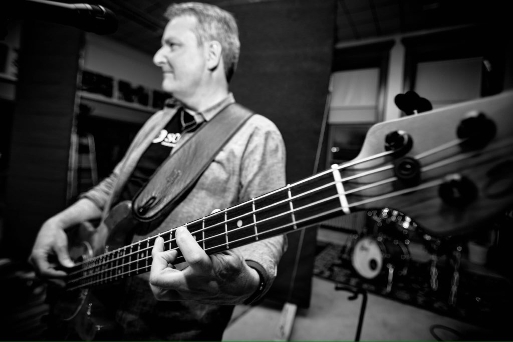 bass2